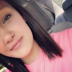 Meet your Posher, Hailee